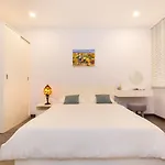 F-Hotel & Apartment