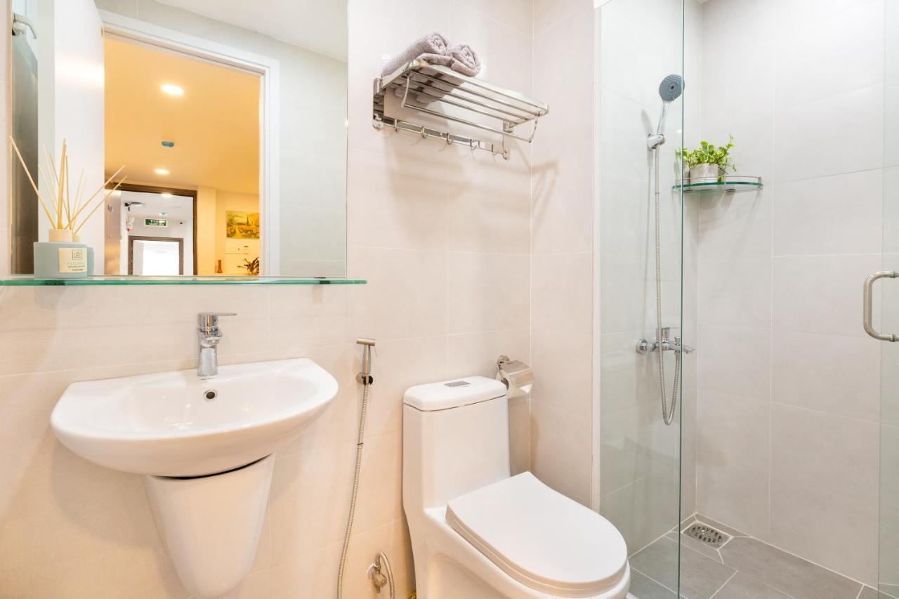 F-hotel & * TP. Hồ Chí Minh