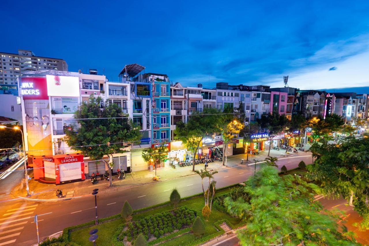 F-hotel & Căn hộ *